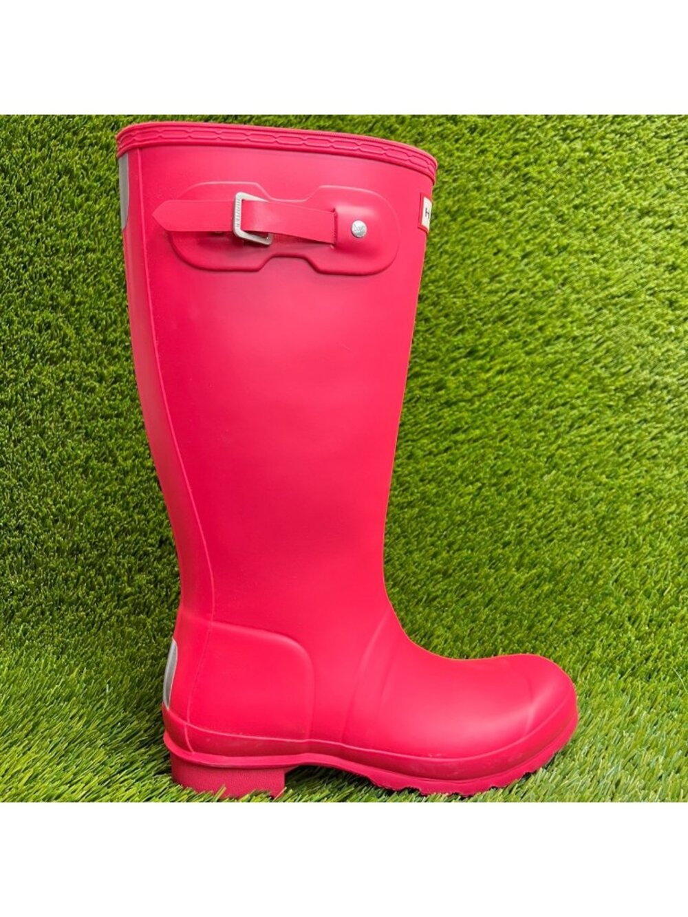 NWT, Hunter Women's Vibrant Pink Tall Rubber Rain Boots